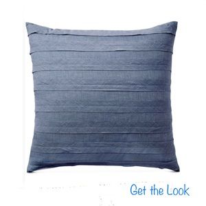 Donna Karan Euro Shams in Dark Red